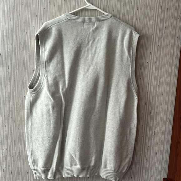 Eddie Bauer Vest XLT - Picture 2 of 5